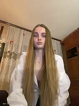 LunaVey online show from 12, 6, 2026