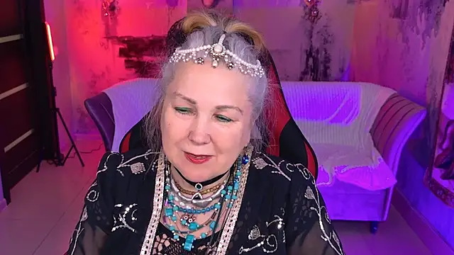 Snapshot of LilaMaharani chatting on 23, 4, 2026 LilaMaharani online show from 23, 4, 2026