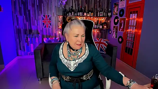 Snapshot of LilaMaharani chatting on 2, 5, 2026 LilaMaharani online show from 2, 5, 2026