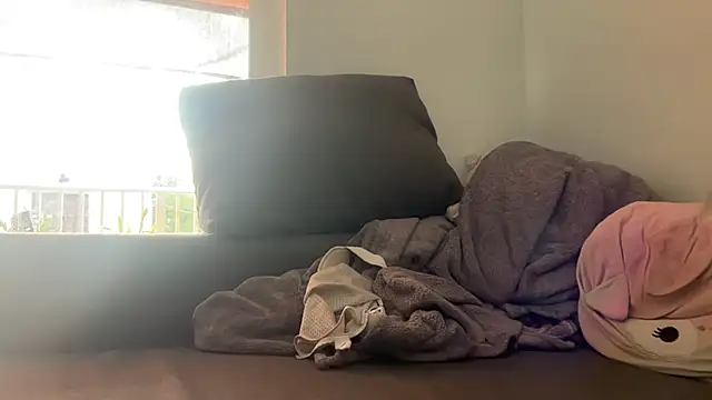 Snapshot of the_king107 chatting on 9, 4, 2026 the king107 online show from 9, 4, 2026