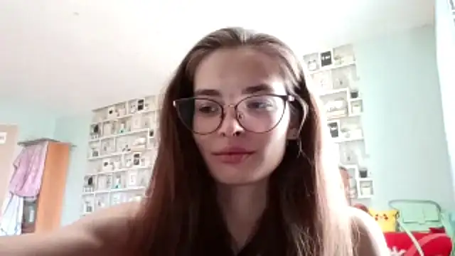 JInaMillsap online show from 27, 3, 2026