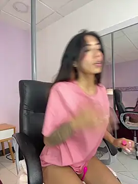 Snapshot of Cataleyaa23 chatting on 1, 4, 2026 Cataleyaa23 online show from 1, 4, 2026