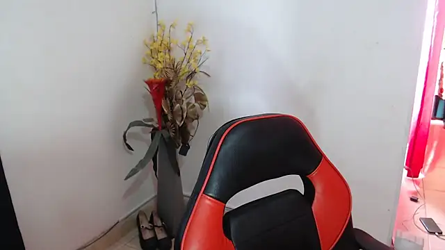 Snapshot of Meeegan_lov chatting on 18, 3, 2026 Meeegan lov online show from 18, 3, 2026