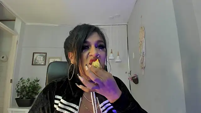 Snapshot of Nahomy_Collins_ chatting on 31, 3, 2026 Nahomy Collins online show from 31, 3, 2026