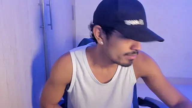 jossi12345j online show from 18, 4, 2026