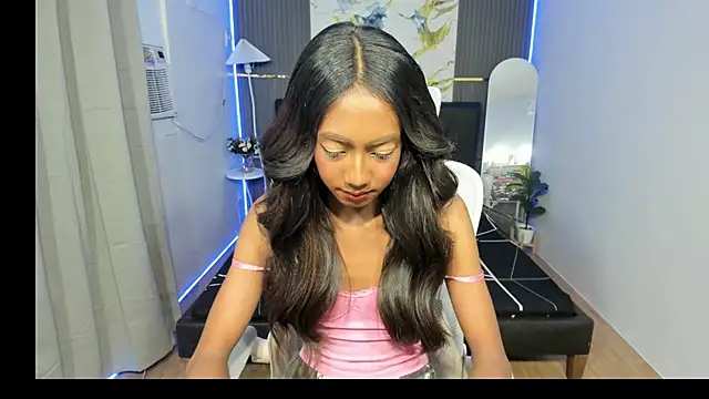 Snapshot of BlackbarbieXXL chatting on 3, 4, 2026 BlackbarbieXXL online show from 3, 4, 2026