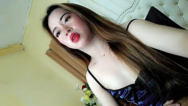 Snapshot of Seductive_sophie chatting on 20, 4, 2026 Seductive sophie online show from 20, 4, 2026