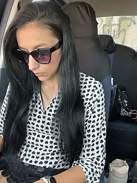 Snapshot of anamaria04 chatting on 11, 4, 2026 anamaria04 online show from 11, 4, 2026