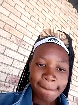 Snapshot of LillyXO2 chatting on 8, 3, 2026 LillyXO2 online show from 8, 3, 2026