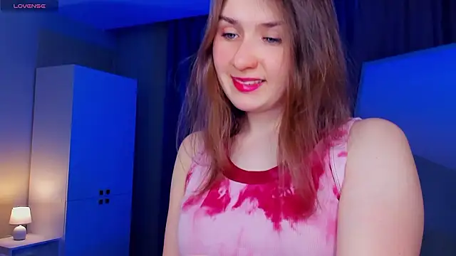 Snapshot of SueWolvin chatting on 26, 3, 2026 SueWolvin online show from 26, 3, 2026