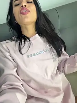 Snapshot of Bella_Smithe chatting on 27, 3, 2026 Bella Smithe online show from 27, 3, 2026