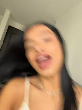 Snapshot of Bella_Smithe chatting on 13, 4, 2026 Bella Smithe online show from 13, 4, 2026