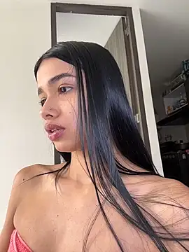 Snapshot of Bella_Smithe chatting on 16, 4, 2026 Bella Smithe online show from 16, 4, 2026