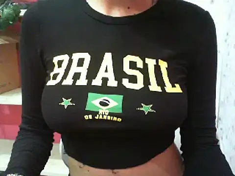Snapshot of lolit_cat chatting on 28, 4, 2026 lolit cat online show from 28, 4, 2026