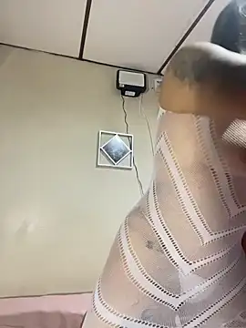 stefanyqueen69 online show from 10, 3, 2026