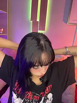 Snapshot of Taylor__0 chatting on 21, 4, 2026 Taylor 0 online show from 21, 4, 2026