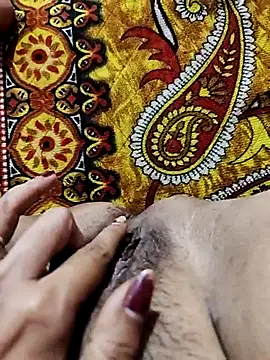 Snapshot of Couple_hot999 chatting on 13, 3, 2026 Couple hot999 online show from 13, 3, 2026