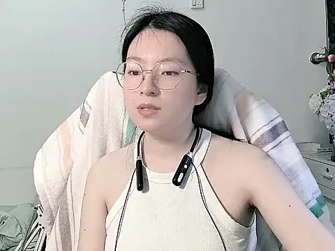 Snapshot of Eeya-36 chatting on 1, 4, 2026 Eeya-36 online show from 1, 4, 2026