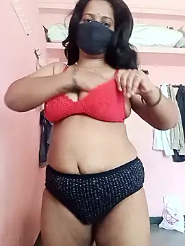 Miss-Dolly07 online show from 18, 6, 2026