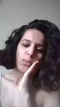 Snapshot of MissElen chatting on 6, 4, 2026 MissElen online show from 6, 4, 2026