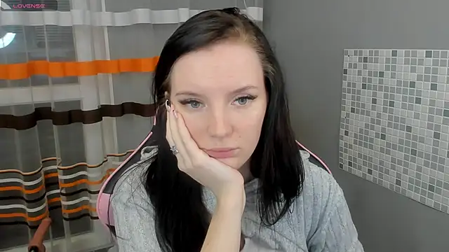 Mary Blu online show from 27, 2, 2025