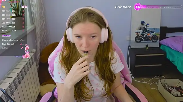 Snapshot of Mary_Blu chatting on 7, 5, 2026 Mary Blu online show from 7, 5, 2026
