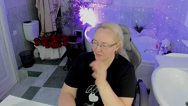 Snapshot of ViolaSmithh chatting on 22, 4, 2026 ViolaSmithh online show from 22, 4, 2026