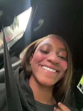 Snapshot of LiaTrainor chatting on 18, 3, 2026 LiaTrainor online show from 18, 3, 2026