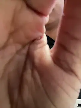 Snapshot of LiaTrainor chatting on 19, 3, 2026 LiaTrainor online show from 19, 3, 2026