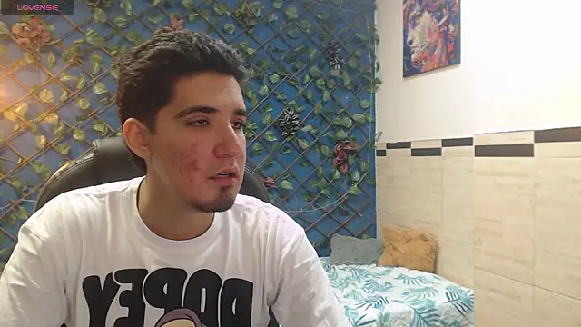 Snapshot of Roccoallegeri chatting on 26, 3, 2026 Roccoallegeri online show from 26, 3, 2026