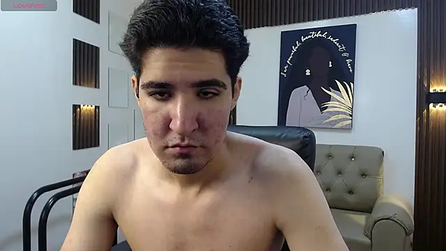 Snapshot of Roccoallegeri chatting on 10, 4, 2026 Roccoallegeri online show from 10, 4, 2026