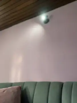 Snapshot of Im_Luuu chatting on 3, 4, 2026 Im Luuu online show from 3, 4, 2026