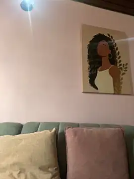 Snapshot of Im_Luuu chatting on 22, 4, 2026 Im Luuu online show from 22, 4, 2026