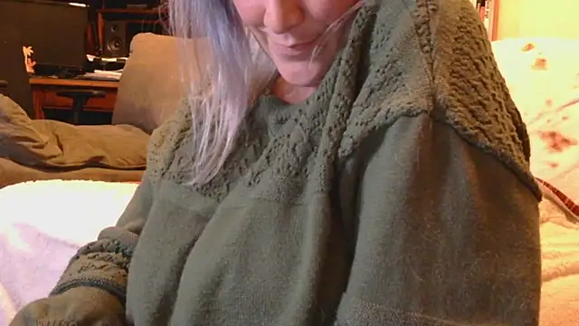 Snapshot of MistyMountains96 chatting on 12, 3, 2026 MistyMountains96 online show from 12, 3, 2026