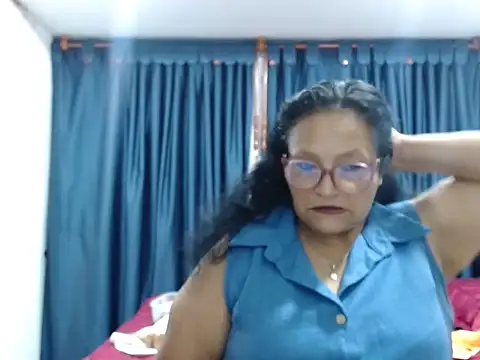 Snapshot of _BellaNocturna chatting on 21, 3, 2026 BellaNocturna online show from 21, 3, 2026