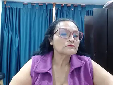 Snapshot of _BellaNocturna chatting on 14, 4, 2026 BellaNocturna online show from 14, 4, 2026