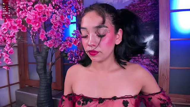 Snapshot of foxy_hannah chatting on 23, 4, 2026 foxy hannah online show from 23, 4, 2026