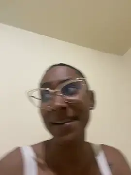 Snapshot of Nina_vegas chatting on 19, 4, 2026 Nina vegas online show from 19, 4, 2026