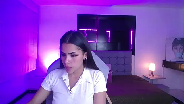  chloe 1 online show from 16, 3, 2026