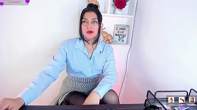 jaade doll online show from 10, 4, 2026