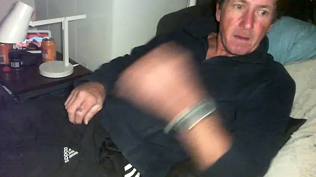 MrBombasticxxx online show from 4, 4, 2026