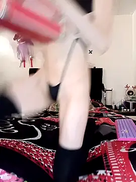 Snapshot of naomi_unu chatting on 18, 3, 2026 naomi unu online show from 18, 3, 2026