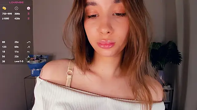 Snapshot of LaceyLettman chatting on 9, 4, 2026 LaceyLettman online show from 9, 4, 2026