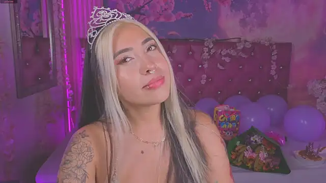 Snapshot of ManuelaVeeleez chatting on 11, 6, 2026 ManuelaVeeleez online show from 11, 6, 2026