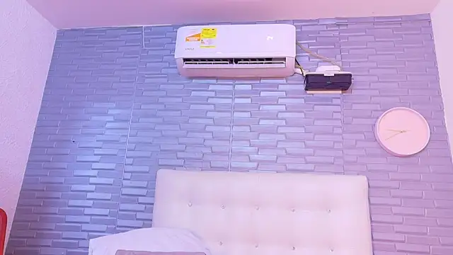 Snapshot of pervert_shydoll1 chatting on 28, 3, 2026 pervert shydoll1 online show from 28, 3, 2026