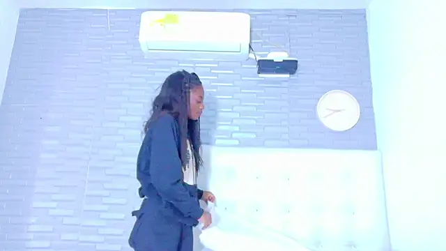 Snapshot of pervert_shydoll1 chatting on 14, 4, 2026 pervert shydoll1 online show from 14, 4, 2026