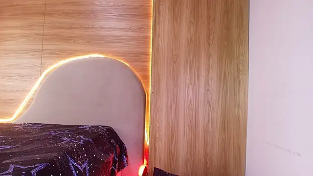 Snapshot of kiara_lp chatting on 10, 4, 2026 kiara lp online show from 10, 4, 2026