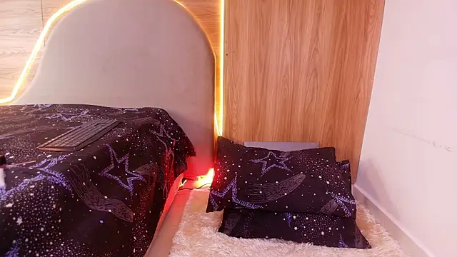 Snapshot of kiara_lp chatting on 15, 4, 2026 kiara lp online show from 15, 4, 2026