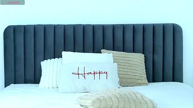 Snapshot of pr1nc3sss chatting on 16, 4, 2026 pr1nc3sss online show from 16, 4, 2026