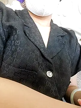 Baby-sexylove20 online show from 27, 3, 2026